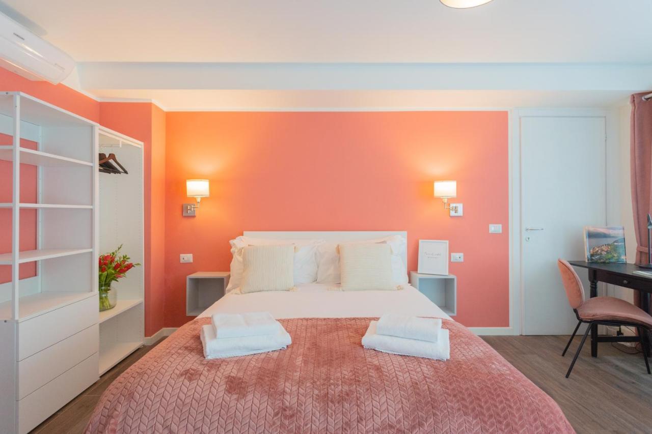 Enchanted Como Lake - Tremezzo Apartments By Rent All Como Eksteriør billede